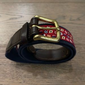 Vinyard Vines men’s belt